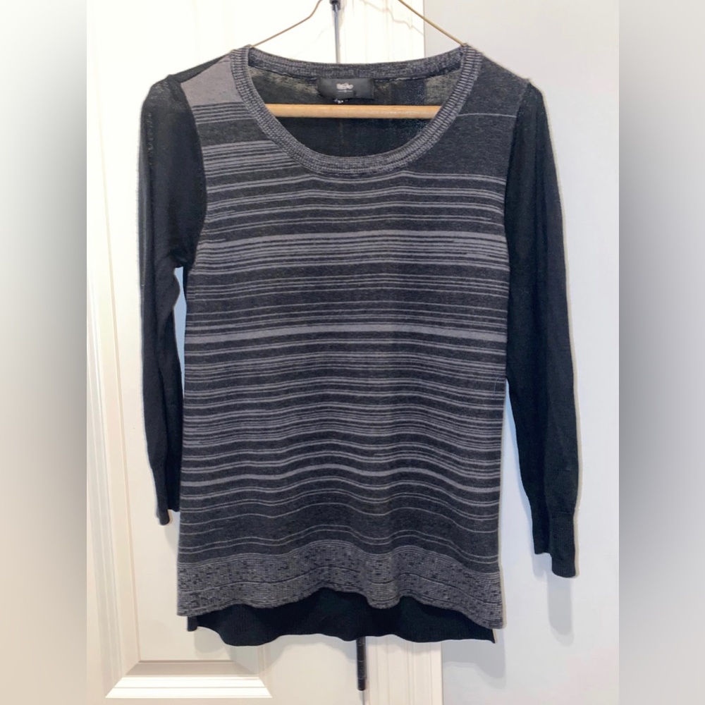 Womens Lightweight Sweater Sz Medium Black Mossimo